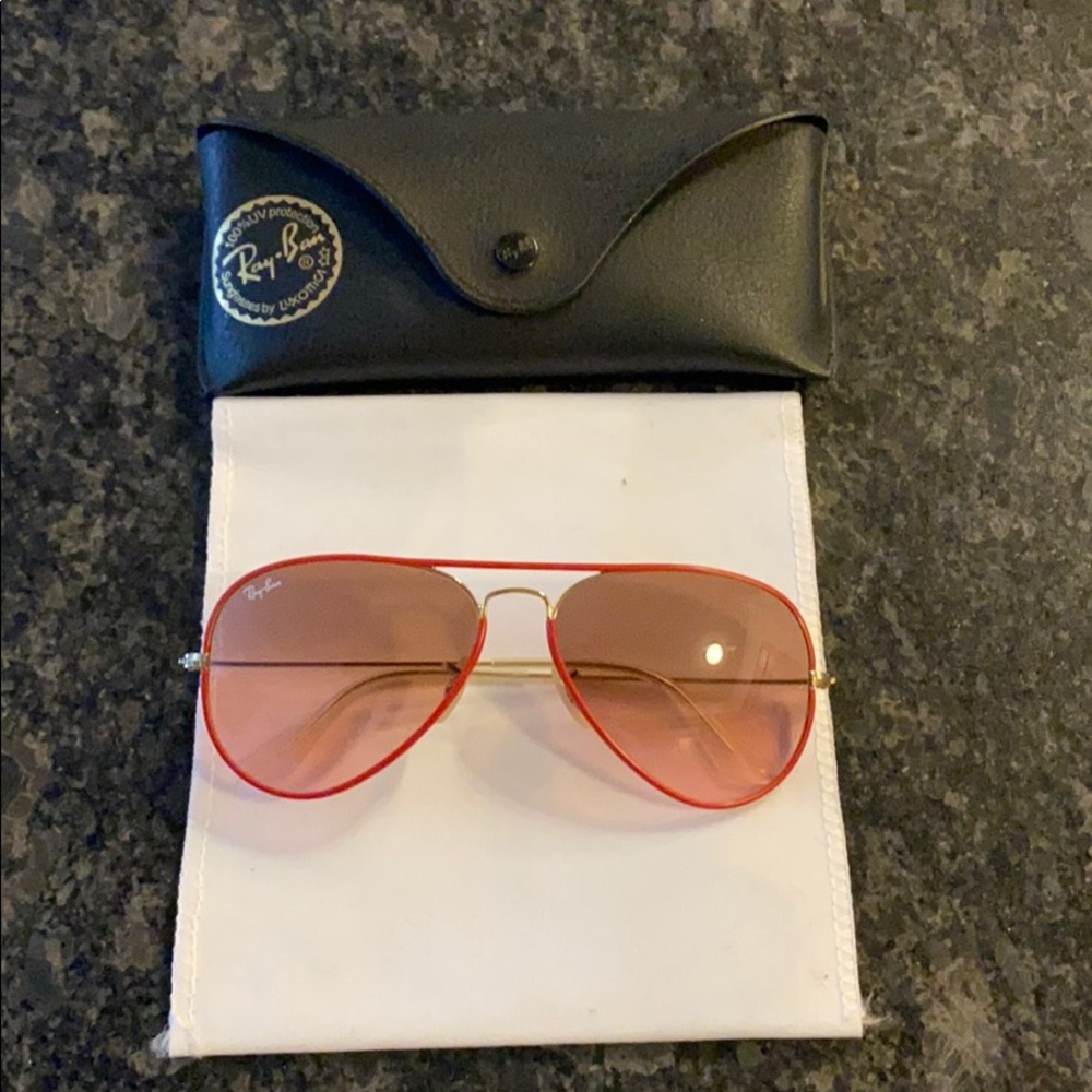 Brand New Ray Ban Aviators